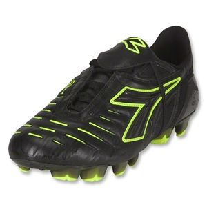 Diadora Maracana RTX 12 Soccer Shoes (Black/Fluo Yellow)