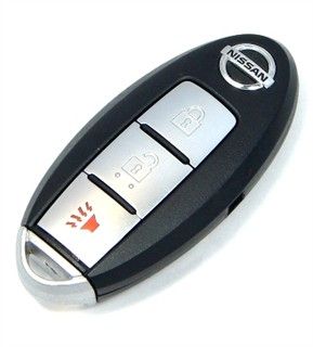 2010 Nissan Versa Smart Proxy Remote / key combo