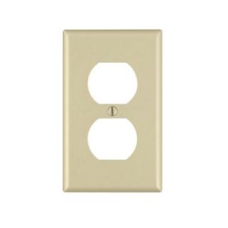 Leviton 1 Gang Duplex Outlet Wall Plate   Ivory R51 86003 00I