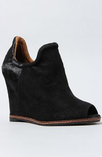Sam Edelman The Wythe Shoe in Black
