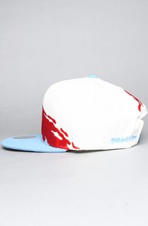 Mitchell & Ness The Houston Oilers Paintbrush Snapback Hat in Light Blue