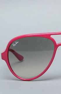 Ray Ban The 59mm Cats 5000 Sunglasses in Red