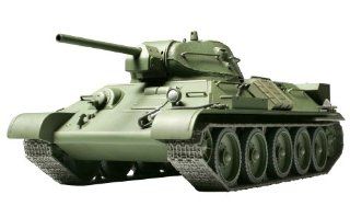 1/48 T34/76 1941 Russian Tank (japan import) Spielzeug