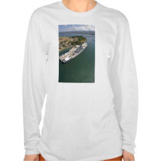 USS Missouri, Pearl Harbor, Honolulu, Hawaii Tee Shirts