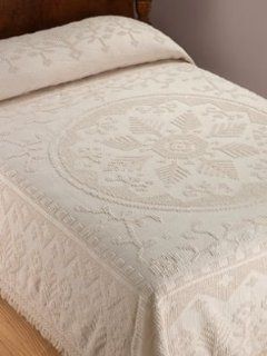 Full American Pine Hobnail Bedspread   Home And Garden Products