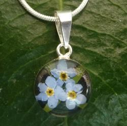 Sterling Silver Forget Me Not Flower Necklace (Mexico) Necklaces