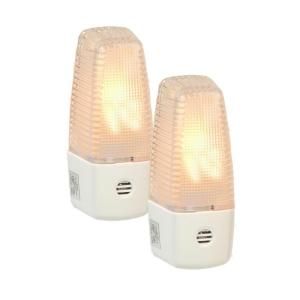 Amerelle Faceted Automatic Night Light (2 Pack) 71056C