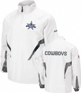 Dallas Cowboys 2010 Sideline United Hot 1/4 Zip Jacket  Sports Fan Outerwear Jackets  Sports & Outdoors
