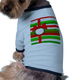 Christmas present background doggie tee shirt