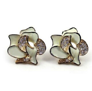 Rainbow's Stylish Flower Shape Stub Earring Party Holiday Accessories  Beauty Products  Beauty