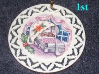 Lenox Ornament   Not Even A Mouse   First in Twas the Night Before Christmas Series 1994   Decorative Hanging Ornaments