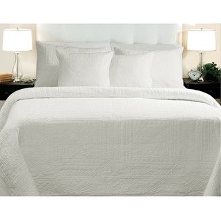 Adele Cotton King size White 3 piece Quilt Set Quilts