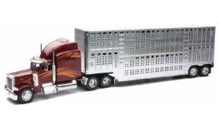 Peterbilt 379 Livestock Truck   132 Scale Toys & Games
