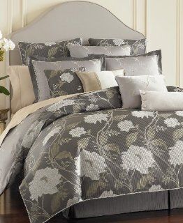 Waterford Linens SILVIE Silver Grey King Comforter   MSRP $462  
