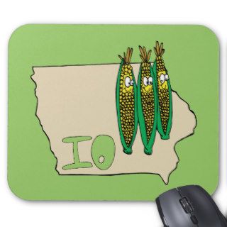 Iowa IO Map & Corn Husker Cartoon US Motto Mouse Pad