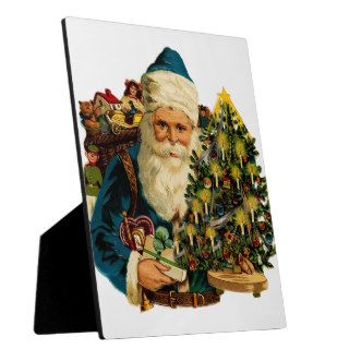 Vintage Santa Claus Bearing Gifts For Everyone Plaques