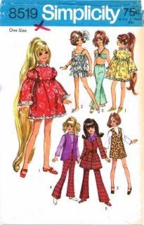 Simplicity 8519 Sewing Pattern Teen Dolls Wardrobe 17 1/2 inch Crissy Doll