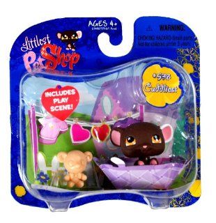 Littlest Pet Shop Exclusive Single Pack 2007 "Cuddliest" Figure Set   Countryside Brown Mouse with "Mouse Toy", Basket and Play Scene (23148) #538 Toys & Games