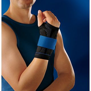 Bauerfeind ManuTrain Wrist Support   Size Right Size 6, Black (11051503070606)