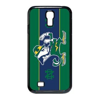 Notre Dame Fighting Irish Case for Samsung Galaxy S4 sports4samsung 51304 Cell Phones & Accessories