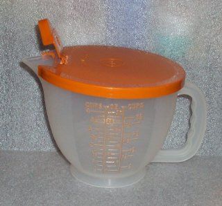 Vintage Tupperware 4 Cup Measuring Pitcher Mix N Store Batter Bowl Orange  