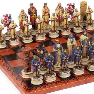 Crusade Chessmen & Georgio Chess Board From Italy Large, King 4 1/2" Toys & Games