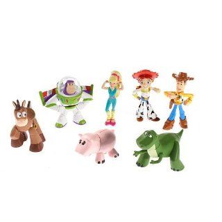 Disney / Pixar Toy Story 3 Exclusive Mini Figure Buddy 7Pack Heroes Gang Gift Pack Rex, Hero Buzz, Woody, Jessie, Hamm, Bullseye Barbie Toys & Games