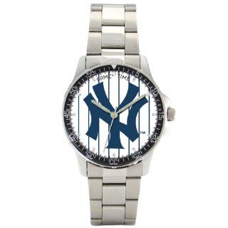 MLB Men's New York Yankees Coach Series Watch #MC NY3 Gametime Watches