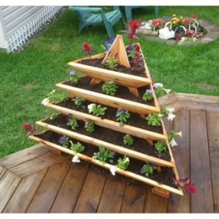 Plant Pyramid Level 5   Planters