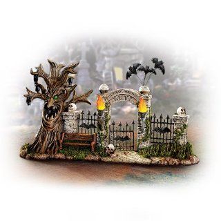 Universal Studios Monsters Village Gate Accessory by Hawthorne Village   Collectible Buildings