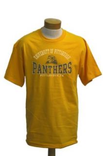 NCAA Men's Pittsburgh Panthers Saunders Short Sleeved T Shirt (Gold, Small)  Sports Fan T Shirts  Clothing