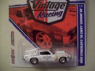Hot Wheels Vintage Racing 1/64 Dave Strickler's Old Reliable 1970 Chevy Camar Toys & Games