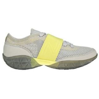 New Balance Women's WW885, Grey/Yellow 7 Fashion Sneakers Shoes