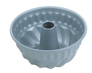 Fox Run Preferred Non Stick 4 Inch Mini Fluted Pan with Center Tube Individual Serving Bakeware Products Kitchen & Dining