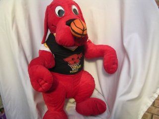 Clifford the Big Red Dog Plush Toy JUMBO GIGANTIC Basketball Sports Hero ; Almost 3' Tall ; Big Slam Dunk Toys & Games