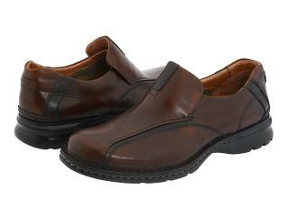 Clarks Escalade Mens Slip on Shoes (Brown)