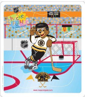 BOSTON BRUINS Team Mascot (12 by 14") WOODEN PUZZLE (Ages 2 5) Toys & Games