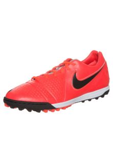 Nike Performance   CTR360 LIBRETTO III   Astro turf trainers   red