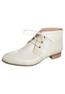 Pier One   Lace up boots   white