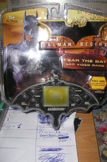 Batman Begins Fear the Bad LCD Video Game Toys & Games
