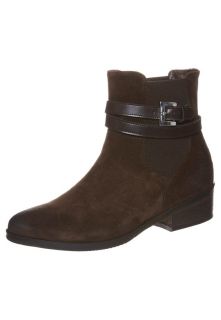 Janet & Janet   Cowboy/Biker boots   brown