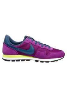 Nike Sportswear   AIR PEGASUS `83   Trainers   purple