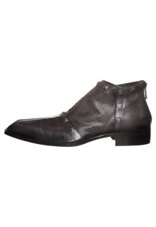 Jo Ghost Boots   grey