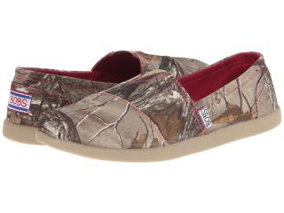 BOBS from SKECHERS Bobs World   Hide and Seek Womens Slip on Shoes (Multi)