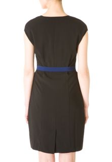 KIOMI THE NOTCHED NECKLINE   Dress   black