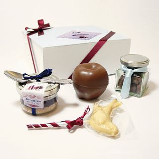 snow white collection chocolate gift set by fairy tale gourmet