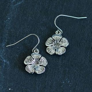 aida vintage leaf earrings by bloom boutique