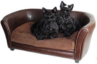 charnwood large pet sofa by plush pet beds