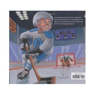 Number Four, Bobby Orr (Hockey Heroes Series) Mike Leonetti, Shayne Letain 9781551925516 Books
