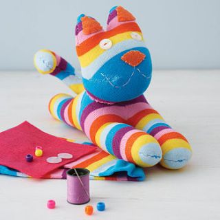 sock kitty craft kit by sock creatures